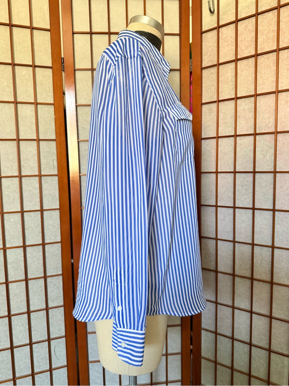 Chaps slightly sheer striped blouse, size XL, perfect with denim or trousers - Picture 3 of 6